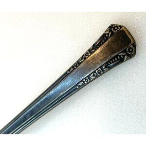 1881 ROGERS ONEIDA - DELMAR Silver Plate Fork Side Floral Pattern